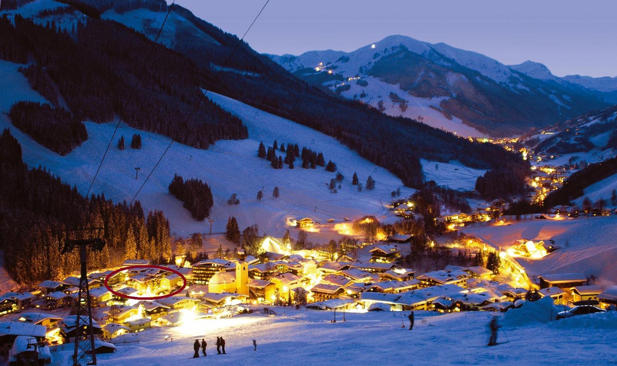 Alpinresort Valsaa - Sport & Spa Saalbach-Hinterglemm Exterior foto