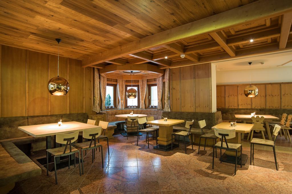 Alpinresort Valsaa - Sport & Spa Saalbach-Hinterglemm Exterior foto
